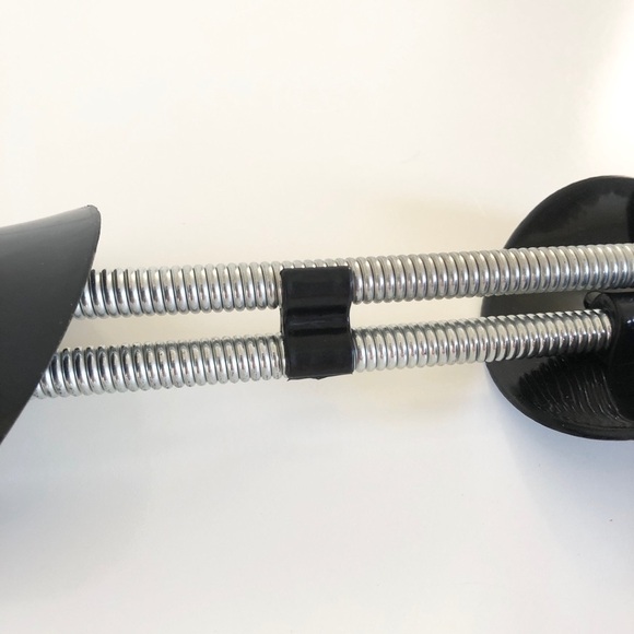 Black Plastic Spring Shoe Tree Women’s Shoe Horn Stretcher - fits up to size 9 - Picture 11 of 15